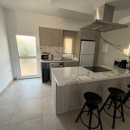 Villa Diana - 200 Meters From Kapparis, Fireman'S Beach パラリムニ エクステリア 写真